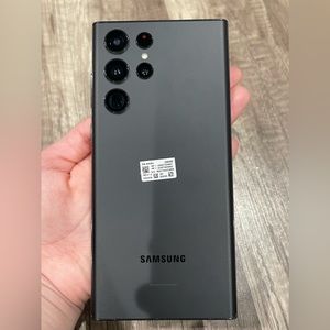 Samsung S22 ultra!!